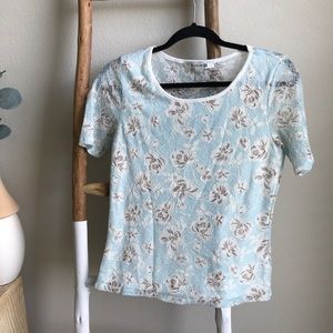 Forever 21 light blue floral lacy top
